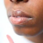 Lèvres douces en 11 astuces : le guide infaillible pour une hydratation parfaite