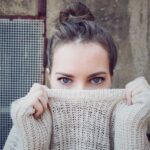 Voici plusieurs façons de redonner de la brillance aux cheveux ternes sans les abîmer