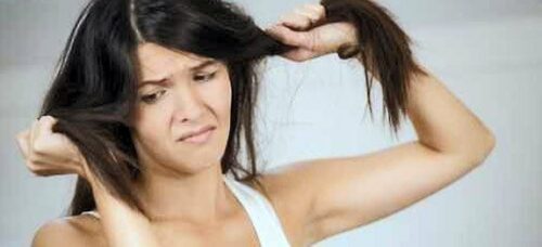 Remèdes naturels contre cheveux secs