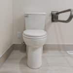 Éliminez les mauvaises odeurs aux toilettes : astuces pratiques pour une fraîcheur durable