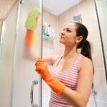 Pour une Douche Propre : 18 Trucs Rapides et Faciles pour Nettoyer la Douche
