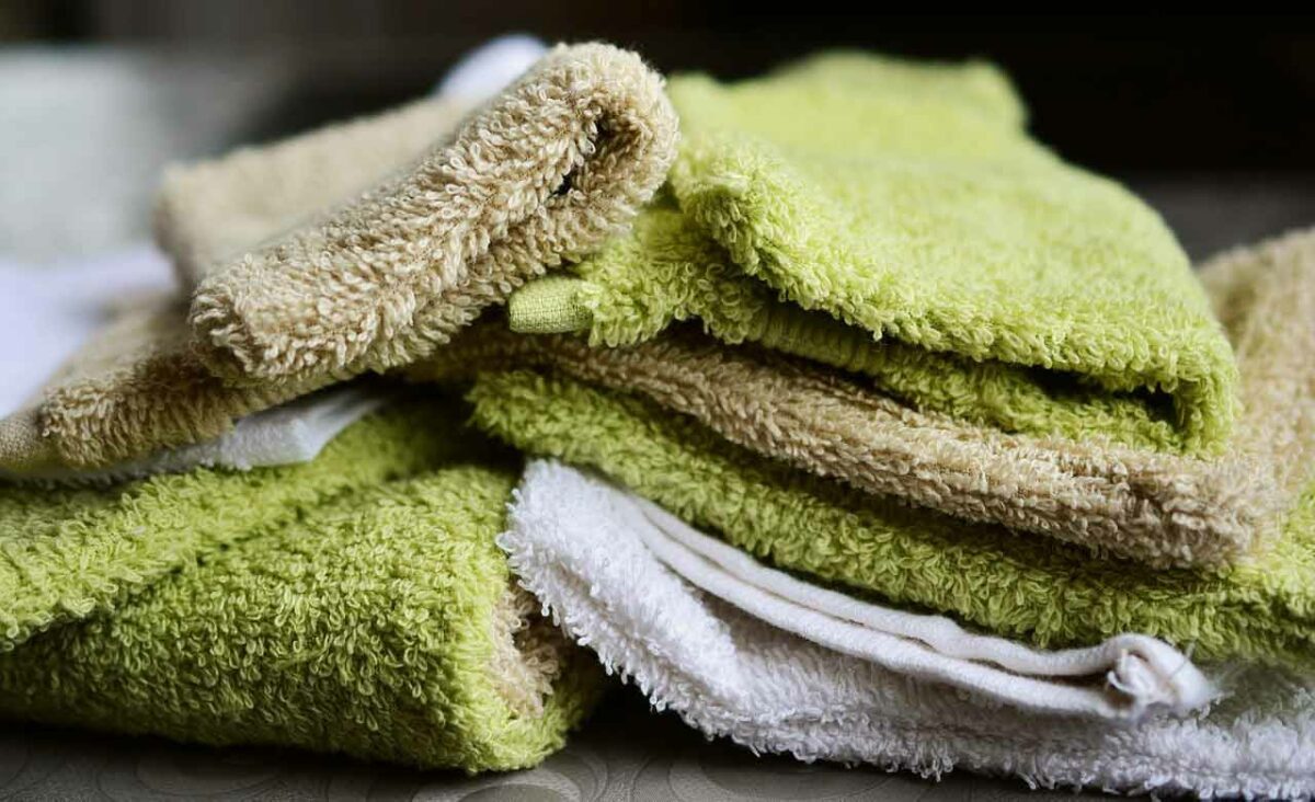 conseils et solutions pour les serviettes rêches et râpeuses apres lavage