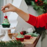 Les délices sucrés de Noël : Gâteaux, biscuits et décorations