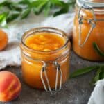Délices de grand-mère : compote d'abricots à la vanille pour des desserts légers