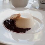 Ces 4 variantes de panna cotta détrôneront la classique au coulis de fruits rouges