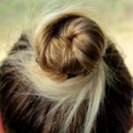 Mariage, soirée, quotidien : les meilleurs chignons pour sublimer vos cheveux