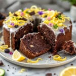 Cake moelleux courgette-chocolat : le goûter surprise nappé d'un glaçage au citron qui surprend autant qu'il plait !