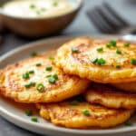Recette : les galettes de pommes de terre dorées prêtes en un rien de temps pour un dîner ultra réconfortant