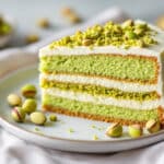 Incroyablement moelleux et fondant : le gâteau magique à la pistache qui surprend à chaque bouchée