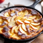 Gâteau doré et ultra fondant à la poêle : la recette express aux pommes pour un goûter qui réchauffe le cœur