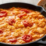 Convivial, ce plat d'enfance vide-frigo de la mère du chef Jean-François Piège est « idéal quand on a le frigo pas très rempli » !